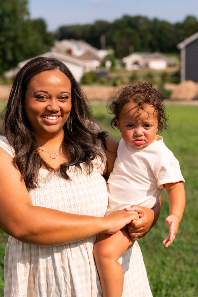eartwarming portrait of a mother and son captured by Austin photographer Abby Irvine